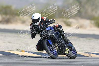 media/Oct-30-2025-Racers Edge (Thu) [[dabbdaf680]]/3-B Group/Session 1 (Turn 5)/